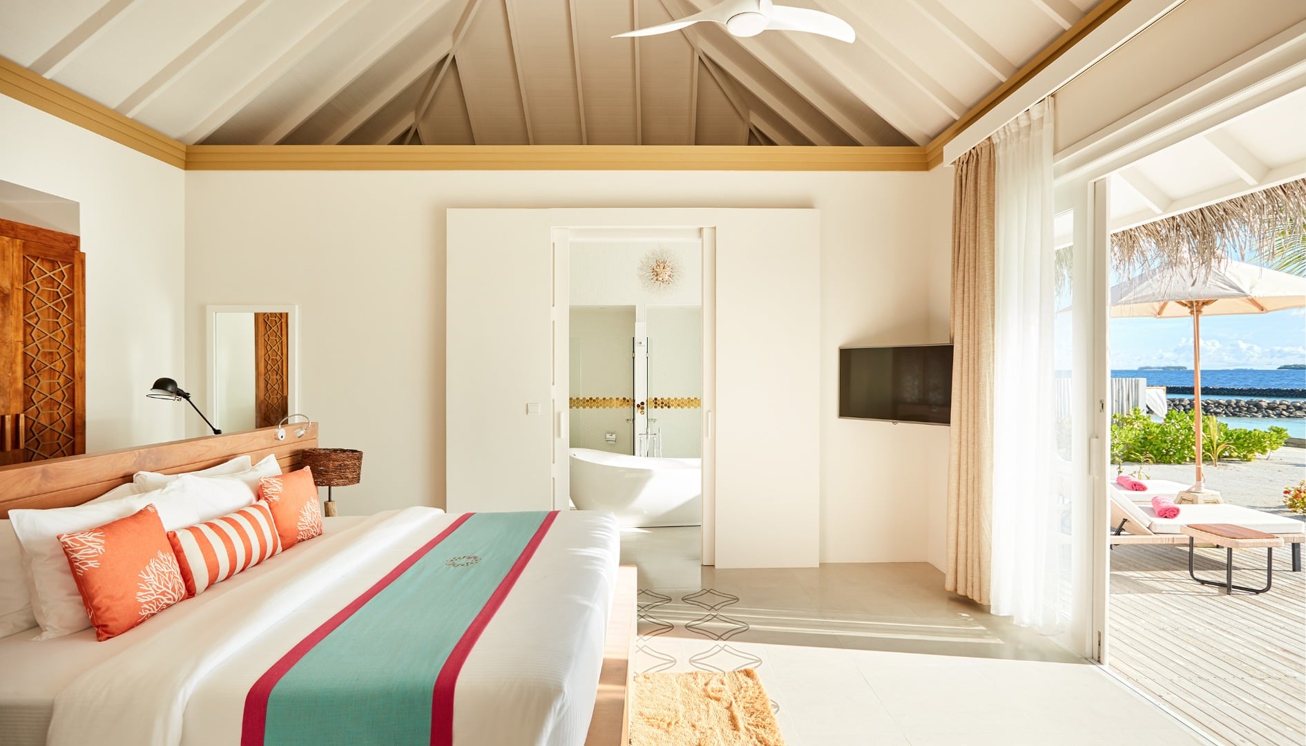 Two Bedroom Beach Residence with Pool im Sun Siyam Iru Veli