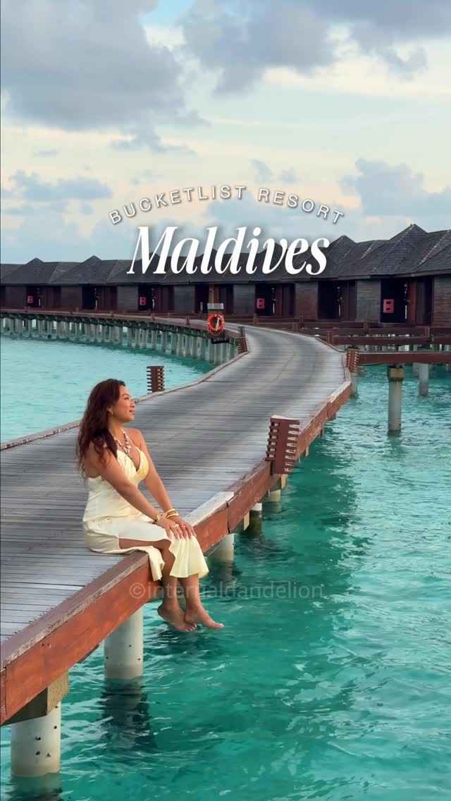Where to stay in the Maldives 🌴: Honestly, anywhere you stay in the Maldives feels like a dream, but @SunSiyamOlhuveli completely blew us away.

This 4-star luxury beach & spa resort strikes a balanc