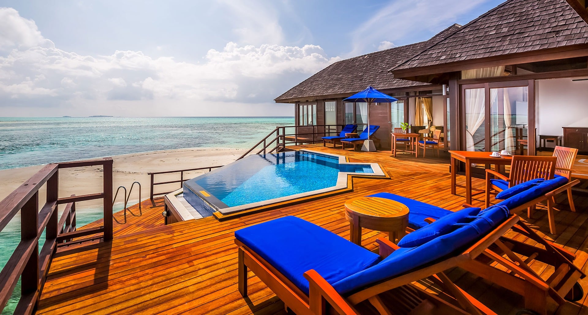 Presidential Water Suite – Poolblick im Sun Siyam Olhuveli