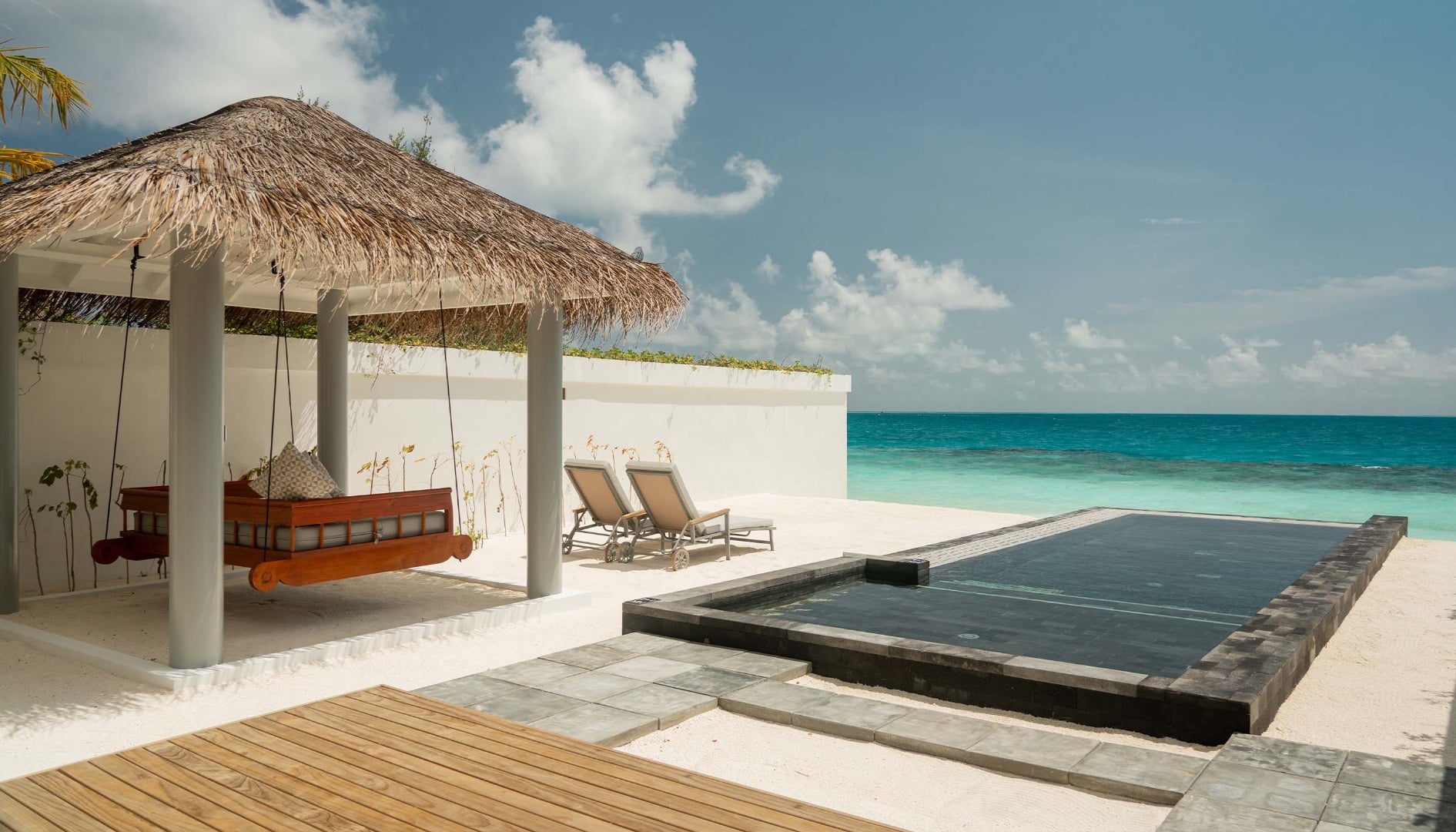 Beach Villa with Pool im Sun Siyam Vilu Reef