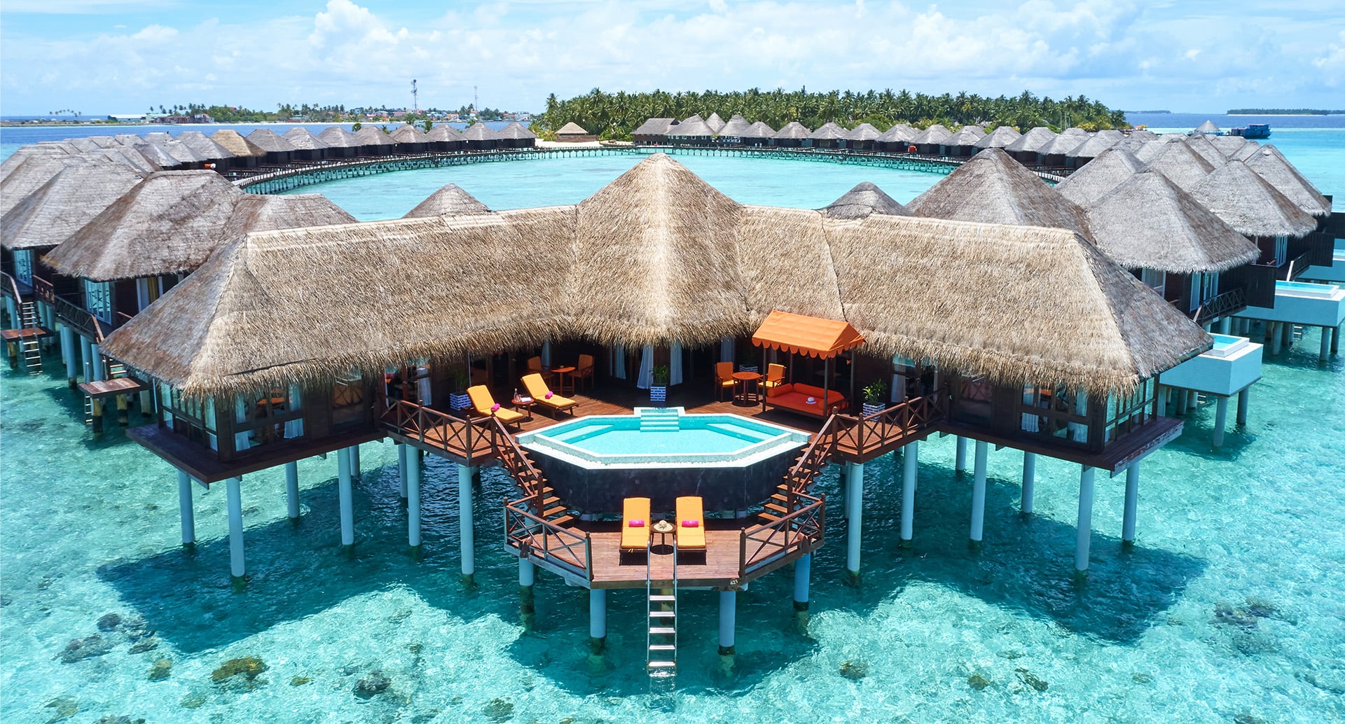 Two Bedroom Water Villa with Pool im Sun Siyam Vilu Reef