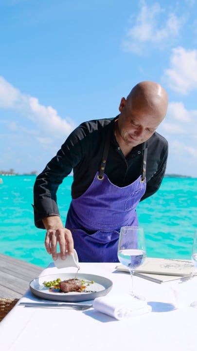 Where Mediterranean flavours meet Maldivian paradise. 🌊🍽️

Meet Chef Luke Borg, bringing his passion, creativity, and culinary expertise to Mediterraneo by Jeffrey Vella at Taj Exotica Resort & Spa 