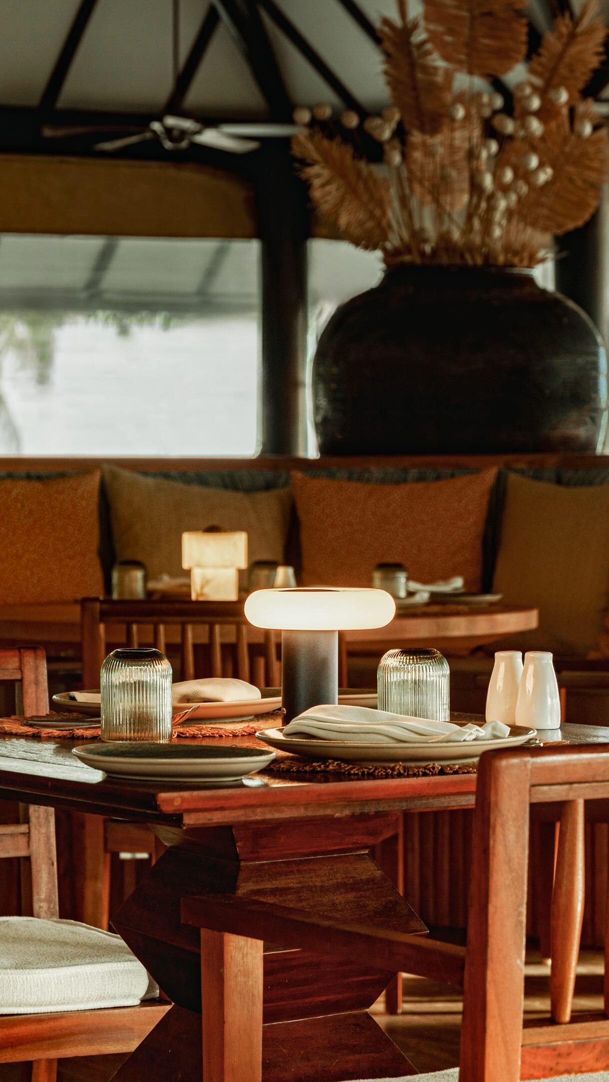 Wo Inselblicke auf unvergessliche Aromen treffen. ✨🌴
Eine Einladung zum Verweilen, Genießen und Sich-Einstimmen-Lassen von der maledivischen Brise bei 24 Degrees.

#24DegreesRestaurant #TajExotica #IslandDining #Maldives #
