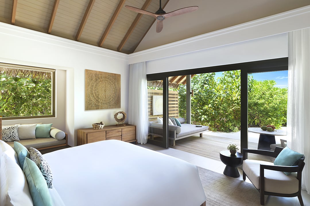 Beach Villa mit Plunge Pool im Vakkaru Maldives