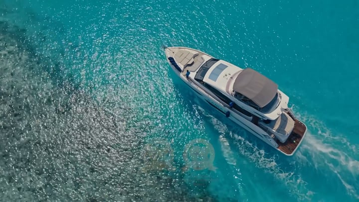 Nous sommes honorés d'avoir été récompensés Indian Ocean's Leading Luxury Hotel Villa 2026 et Indian Ocean's Leading Private Island Resort 2026 aux World Travel Awards.

@worldtravelawards #velaamoments