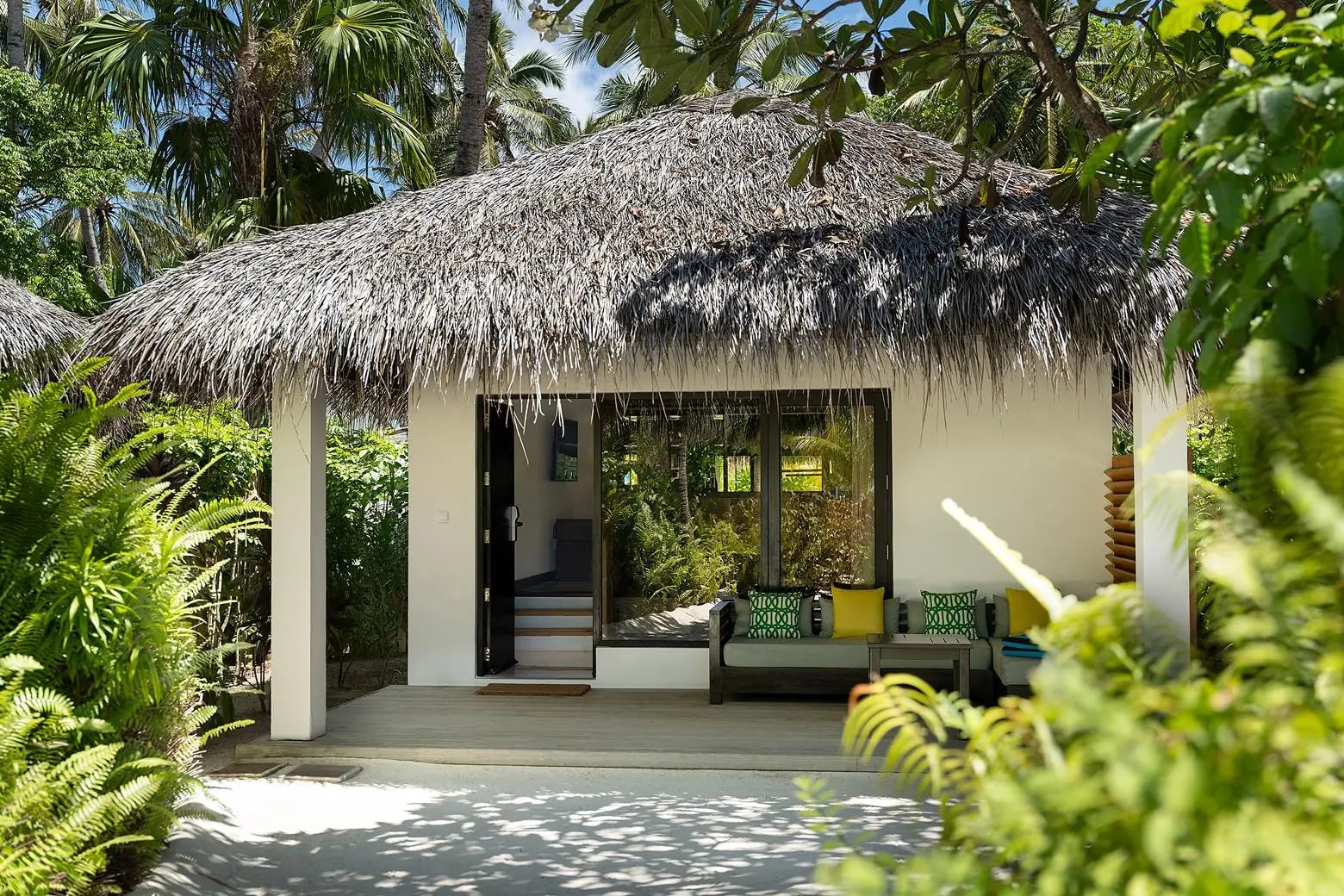 Deluxe Bungalow im Niva Velassaru Maldives