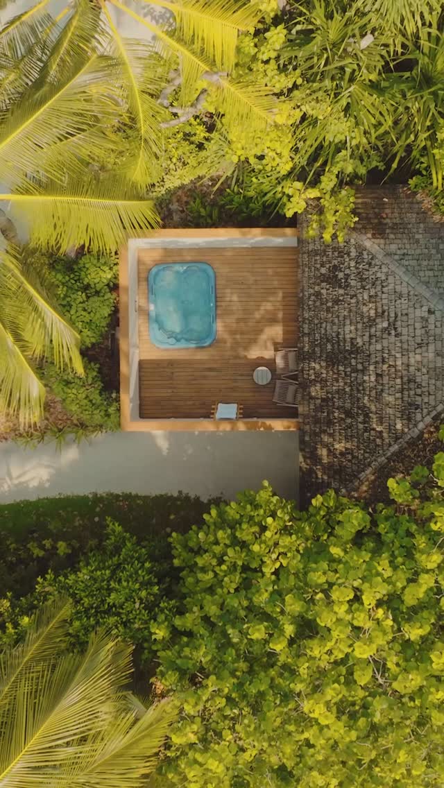 How long would you stay here? 🛖🌴

Where romantic moments unfolds or peaceful solitude lingers - wrapped in absolute pricacy within your spacious island retreat. 

#beach #villa #slowtravel #paradise