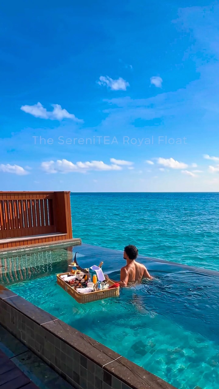 What if afternoon tea came with a floating twist? 👑🫖

Step into your own royal moment with The SereniTea Royal Float. Fine teas, Champagne, tropical flavors and exquisite bites, all served privately