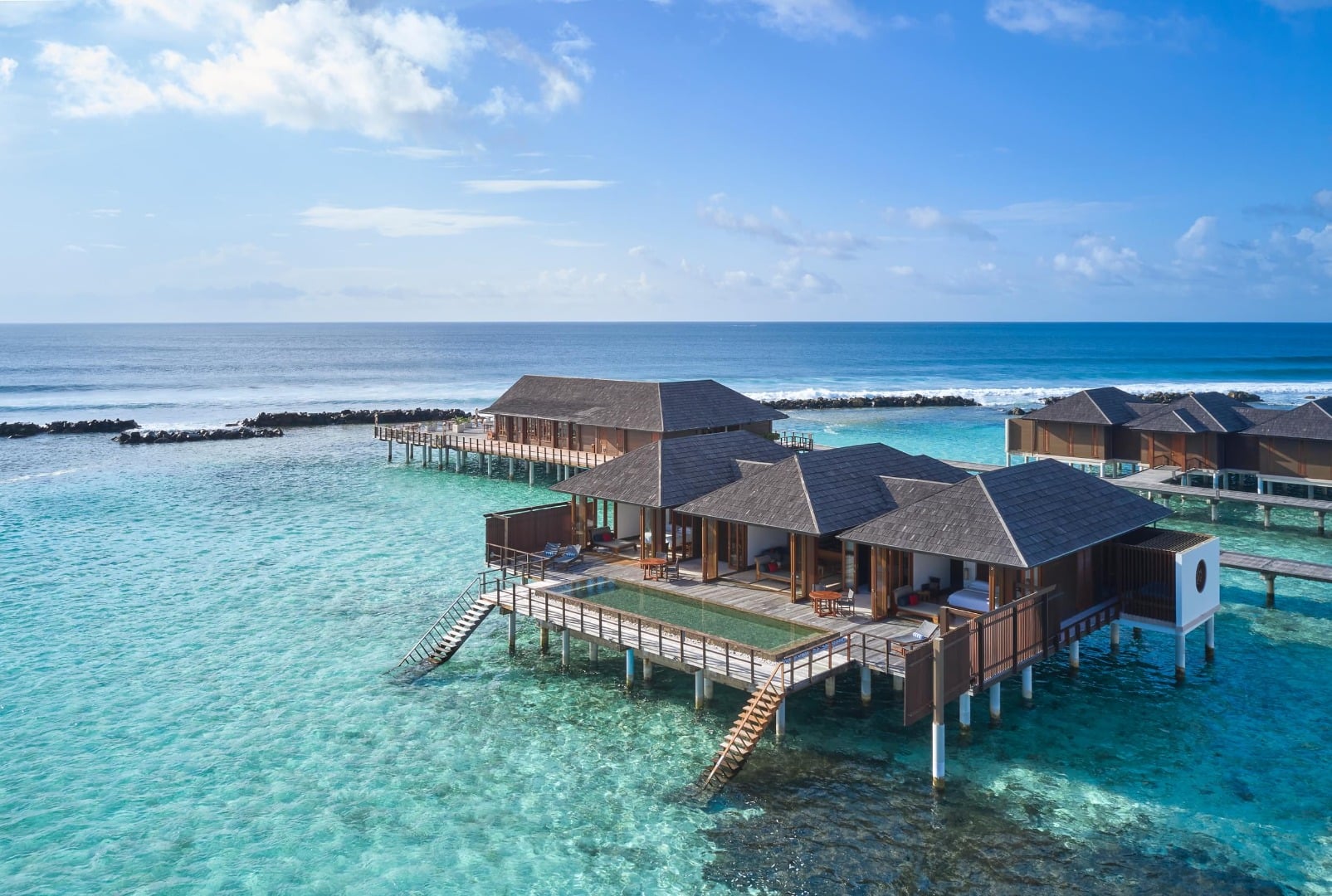 Two-Bedroom Ocean Suite mit Pool in Villa Nautica Maldives