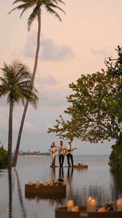 Easter week continues to unfold through moments of joy, discovery, and meaningful time shared together.

#waldorfastoria #waldorfastoriamaldives