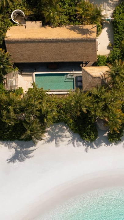 Honorés d'être reconnus parmi les meilleurs resorts de l'Ocean Indien lors des Condé Nast Traveller 2026 Readers' Choice Awards.

Merci à nos hôtes et à nos lecteurs du monde entier pour votre soutien continu