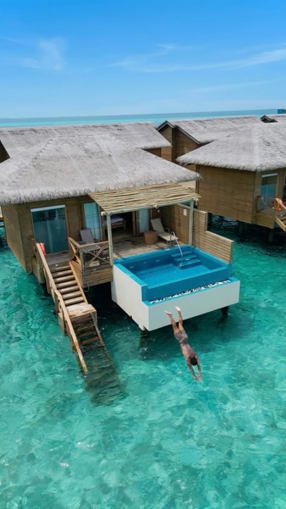 You, me, and endless shades of water.

@YouAndMeMaldives by @TheCocoonCollection: aquaholic state of mind. 💦😌

*invited

#youandmemaldives #maldivas #resort #coupletravel