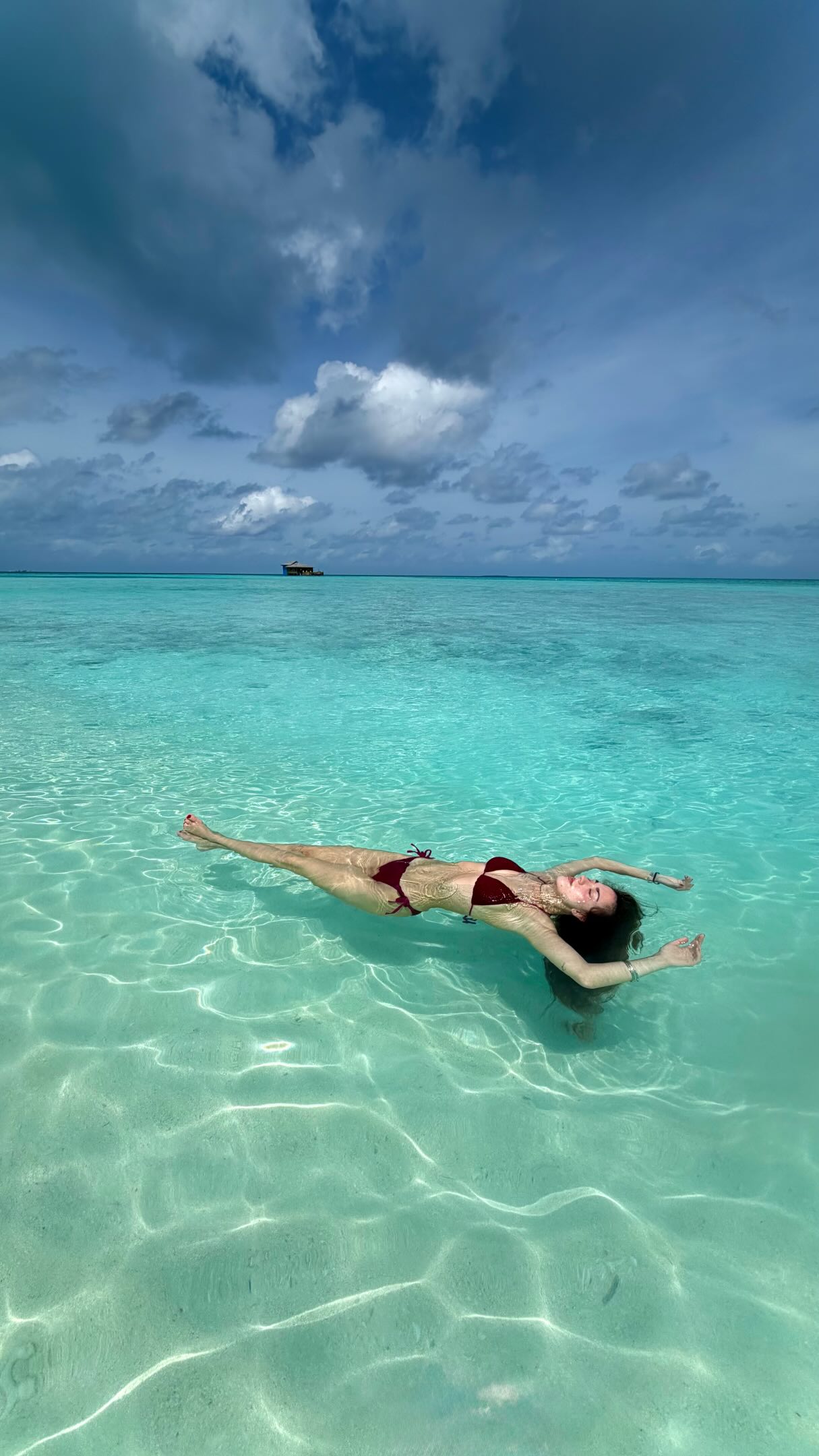 There are do’s and don’ts in life, especially on holiday.

Do paradise. Do not disturb.

📍🏝️ @YouAndMeMaldives

#youandmemaldives #maldives #lagoon #vacation #mood